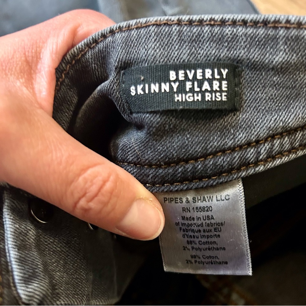 Veronica Beard Beverly Skinny Flare Jeans - Picture 6 of 12